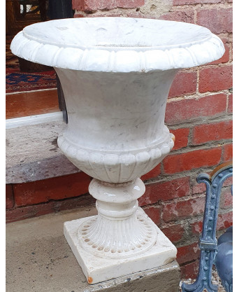 A Classical 'Medici' Marble Urn
