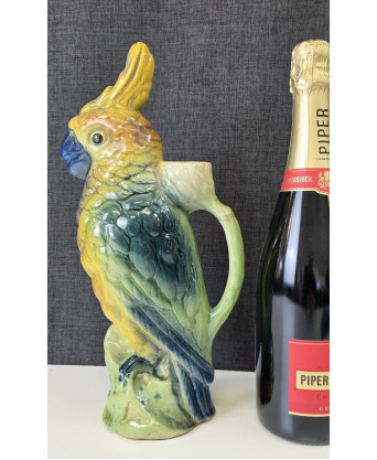A Saint Clement Parrot Jug 
