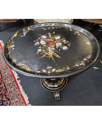 A fine Paper Mache Gueridon Table A fine Paper Mache Gueridon Table