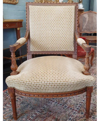 A fine pair of Louis XVI Armchairs