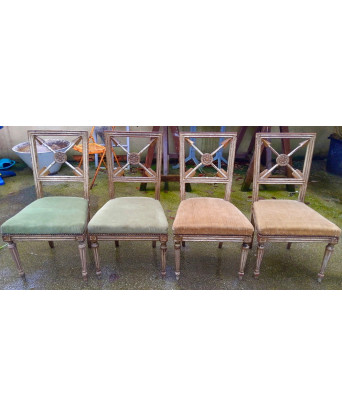 A set of 4 French Louis XVI Chairs A set of 4 French Louis XVI Chairs