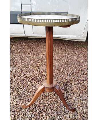A French LDirectoire Wine Table A French LDirectoire Wine Table