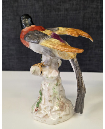 A Paris Porcelain Bird 