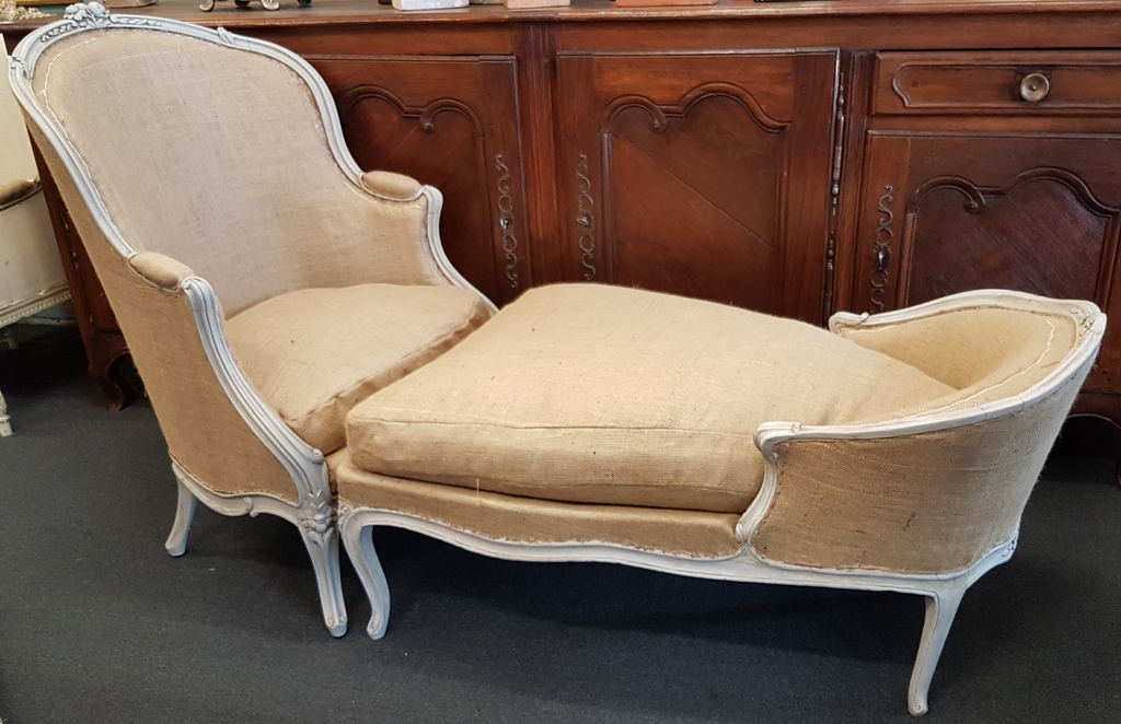 A fine Parisian Duchesse Brisée