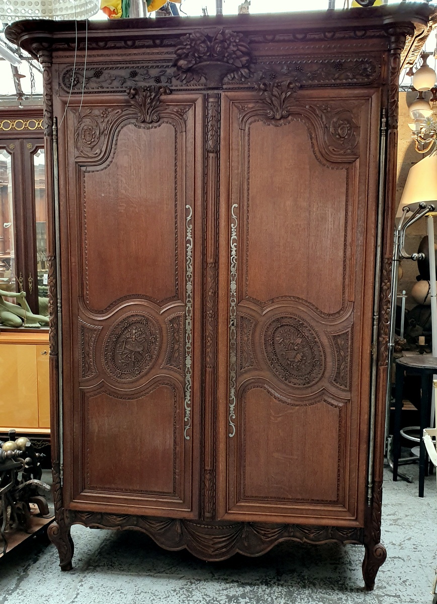 A Normandy ‘Armoire de Mariage’