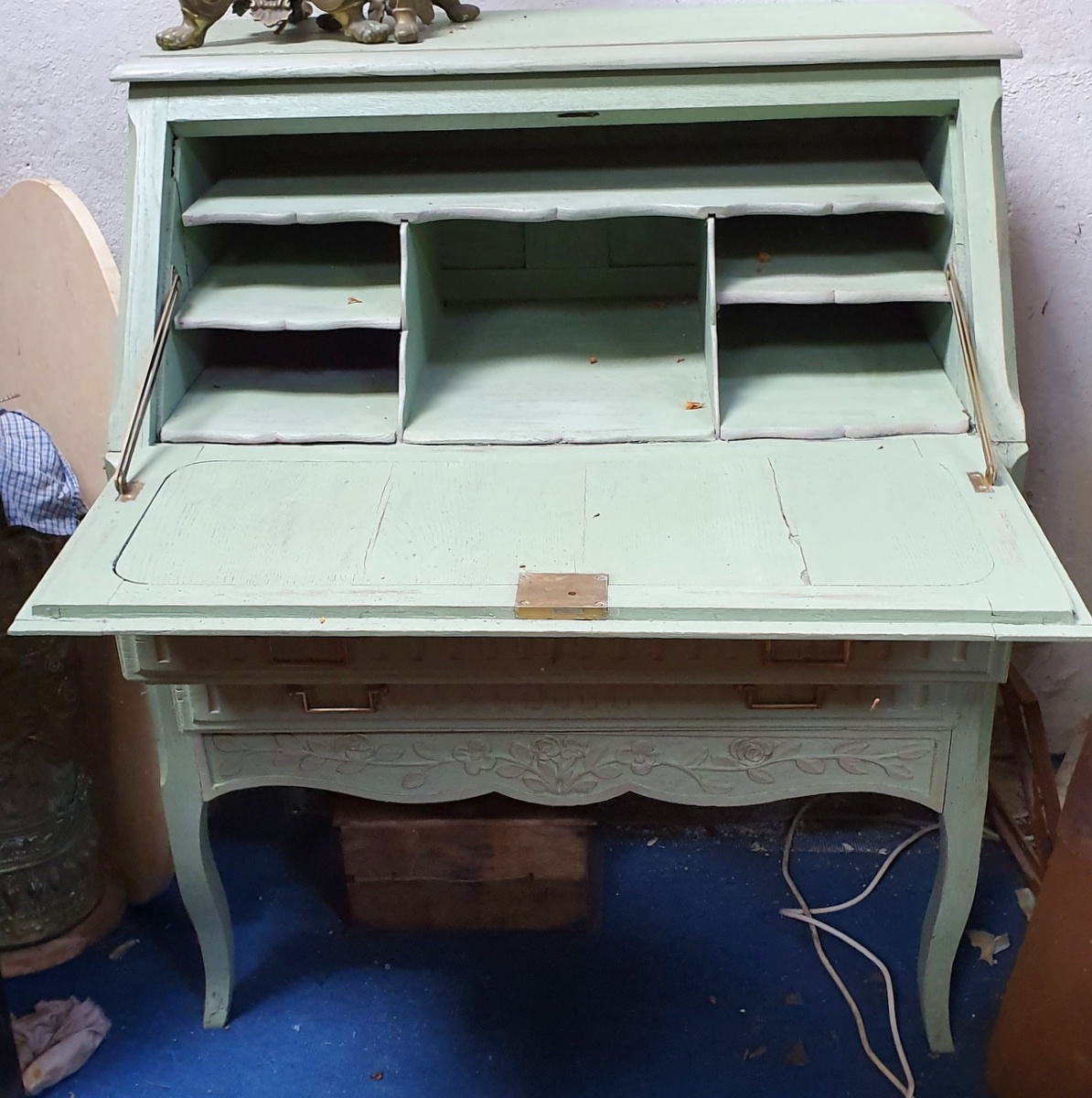 A French Fall-Front Desk