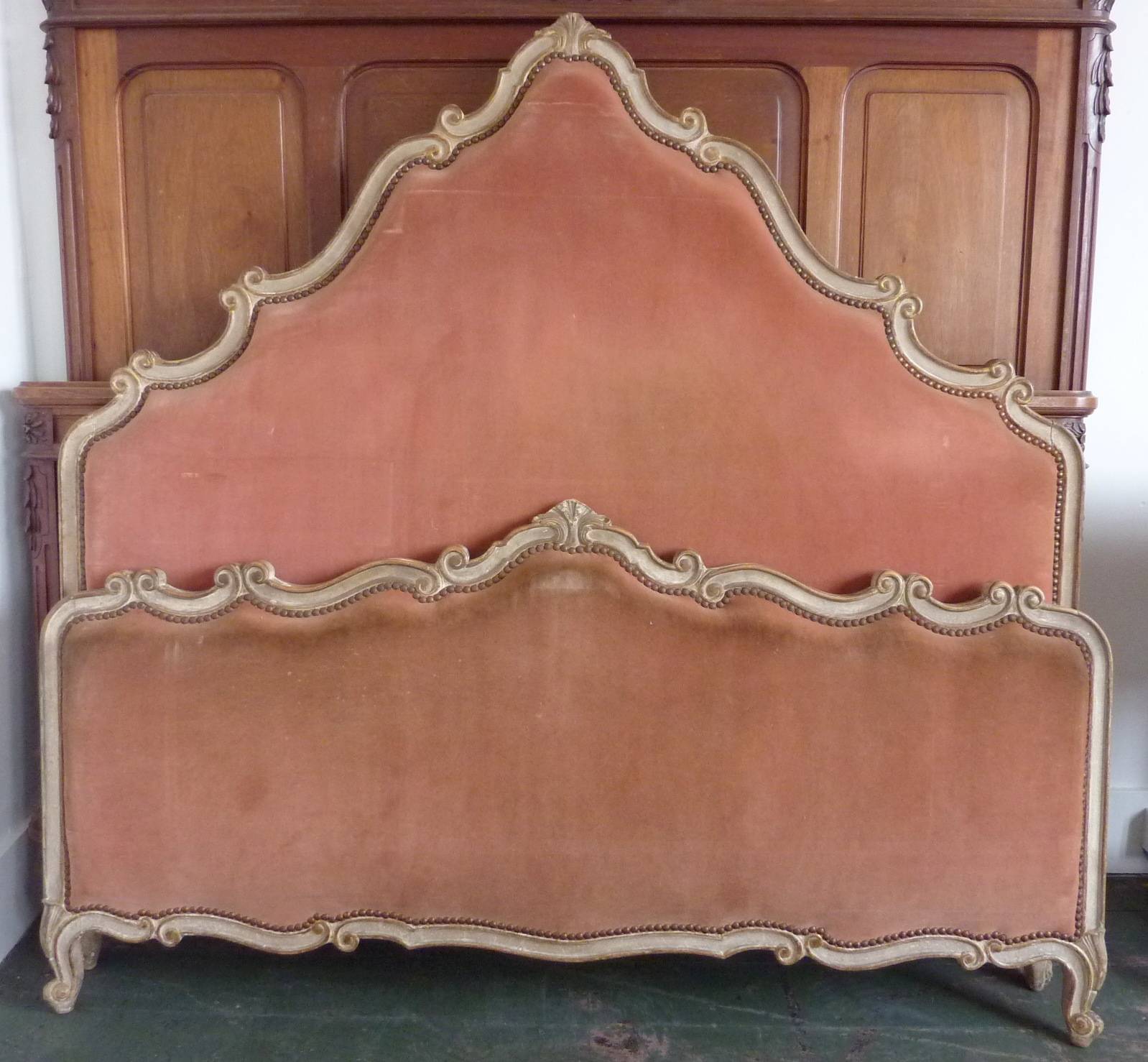 A Florentine Bed