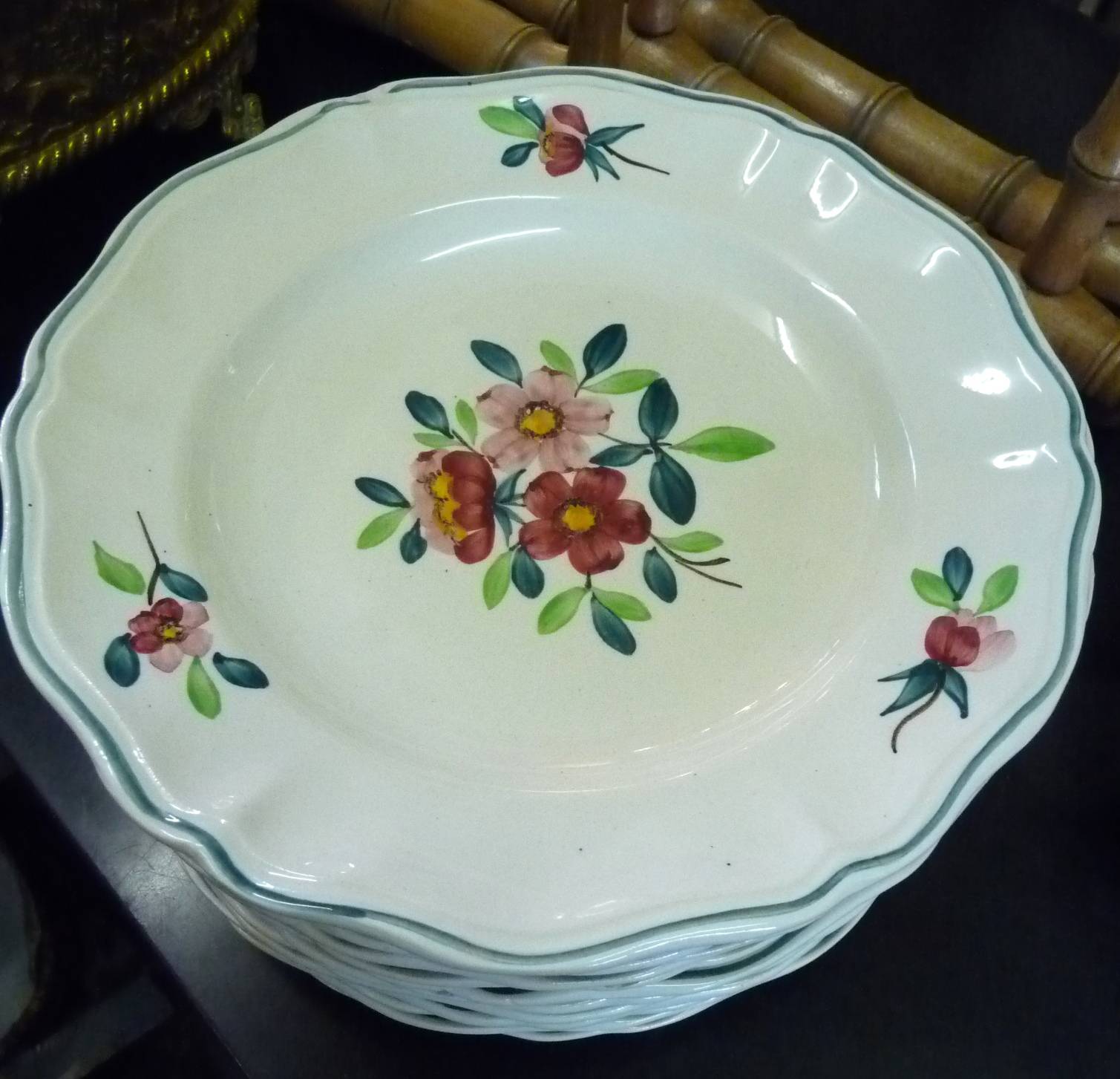 A set of twelve Sarreguemines Plates