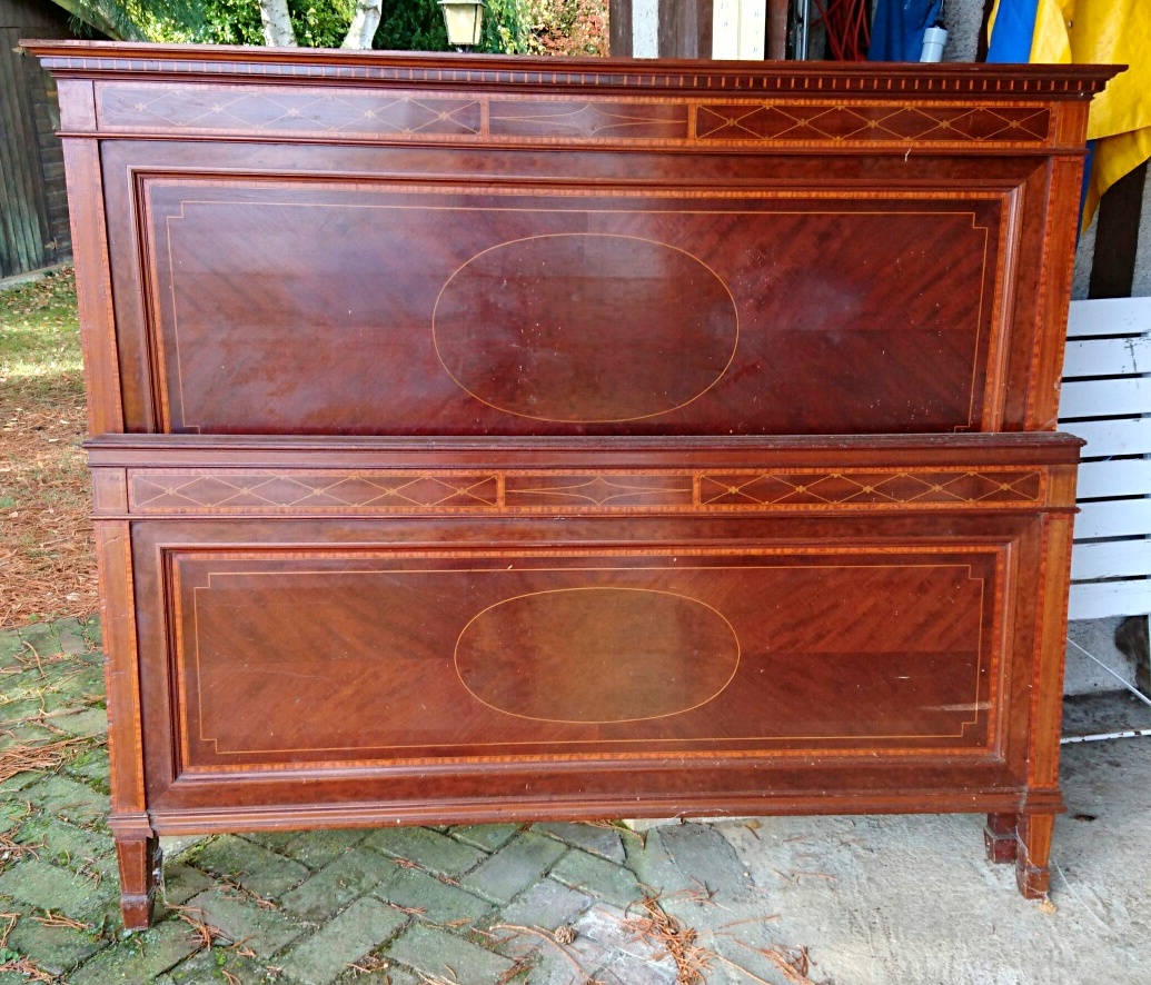 A Louis XVI Queen-size Bed